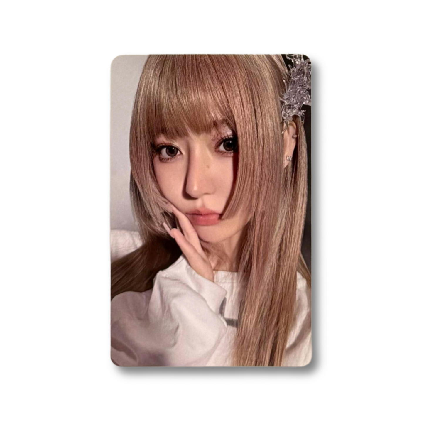 Le Sserafim: “Hot” UMS Japan POB photocard