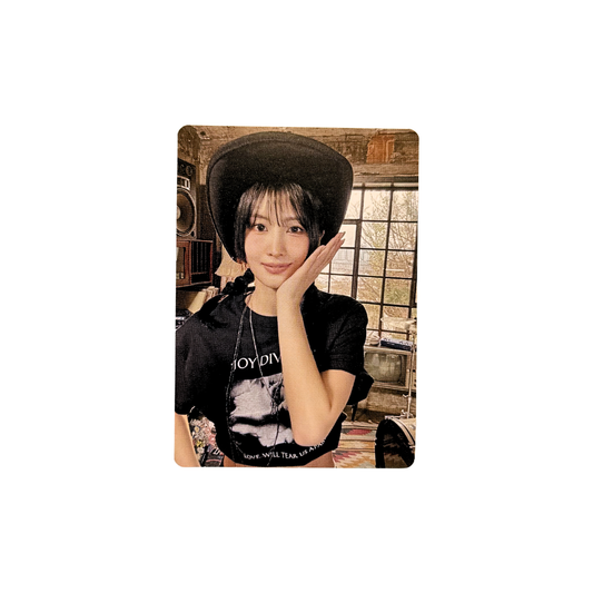 Twice - THIS IS FOR World Tour Venue Photocard