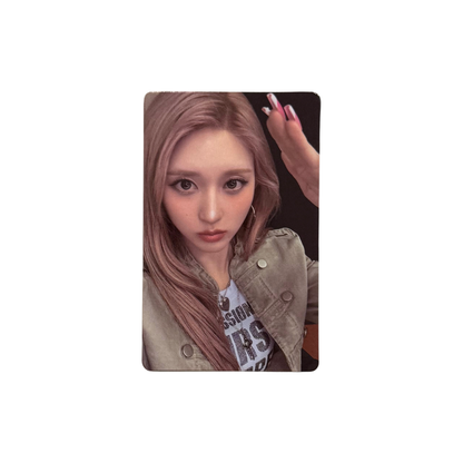 IVE - "SHOW WHAT I AM" Japan VIP photocards