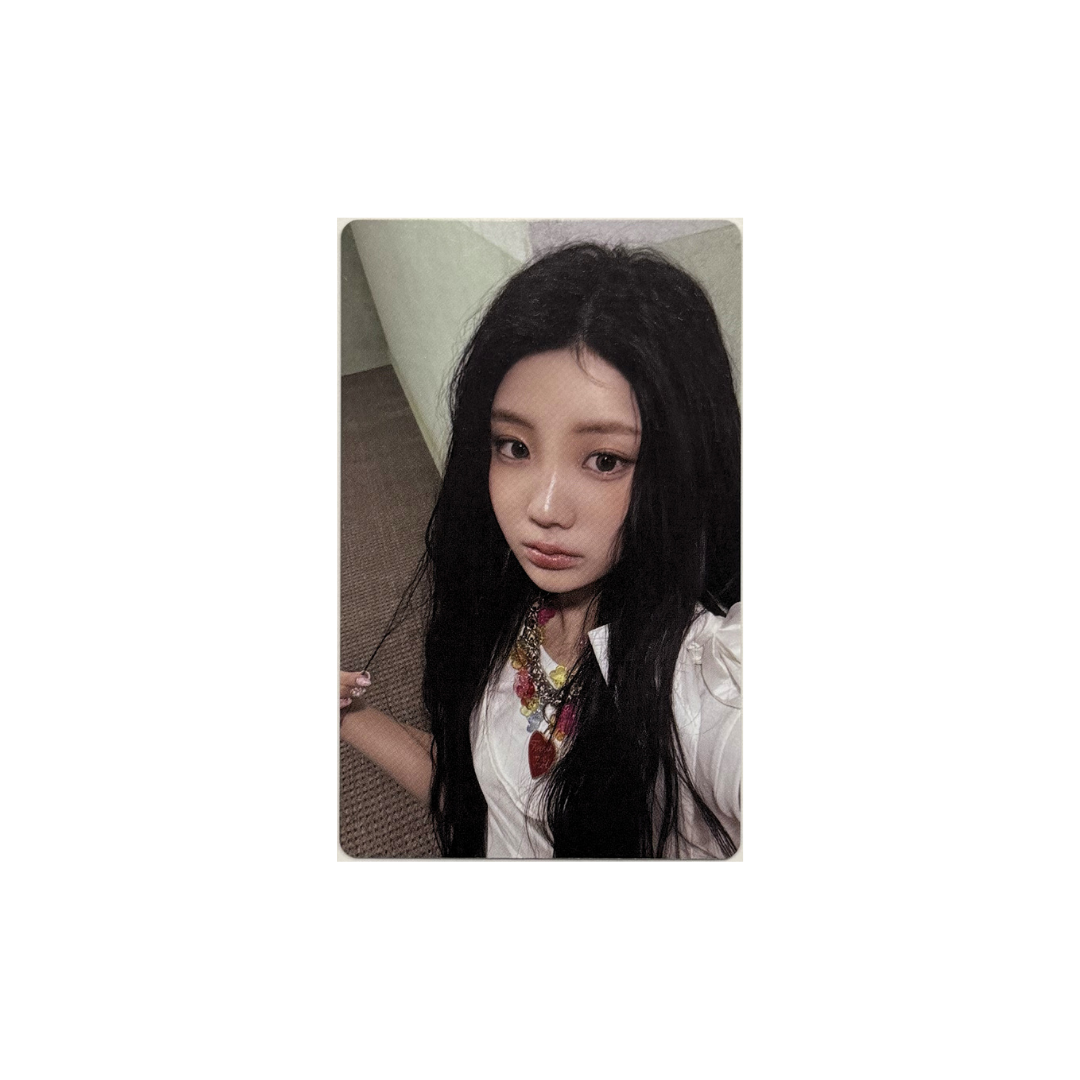 ILLIT "SUPER REAL ME" - Official Photocard