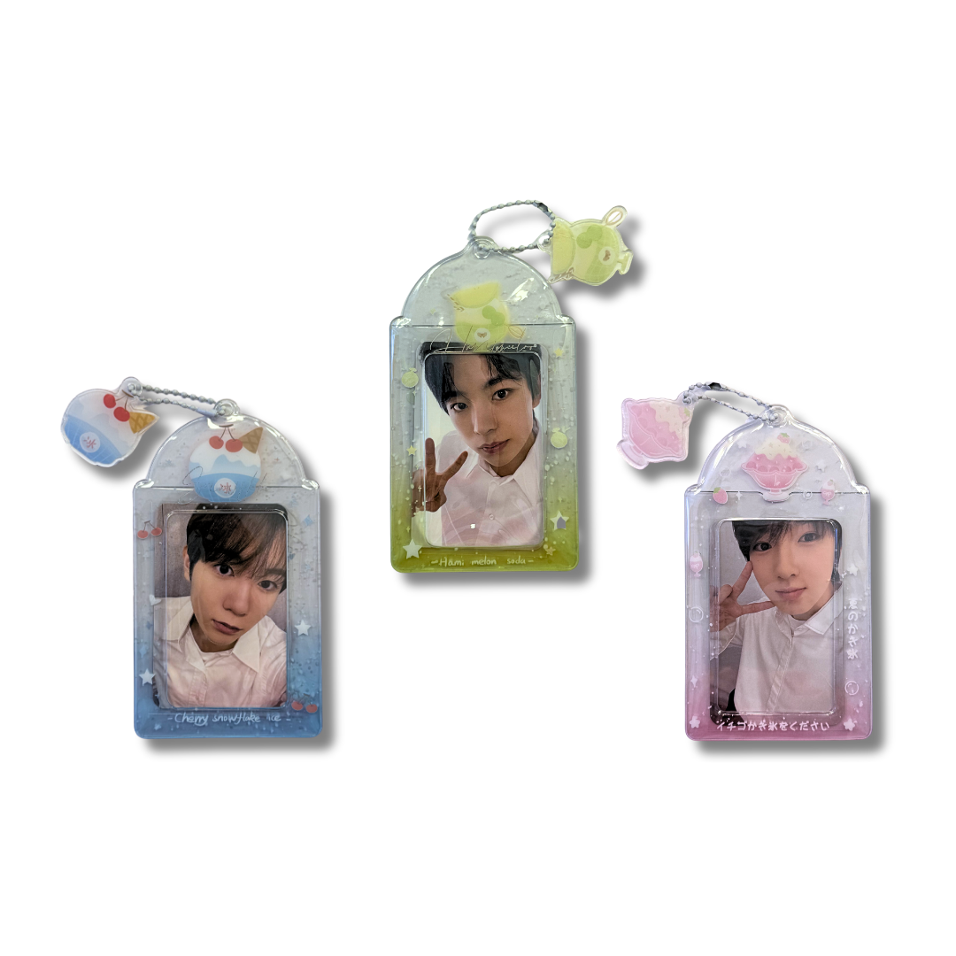 Photocard holder providni