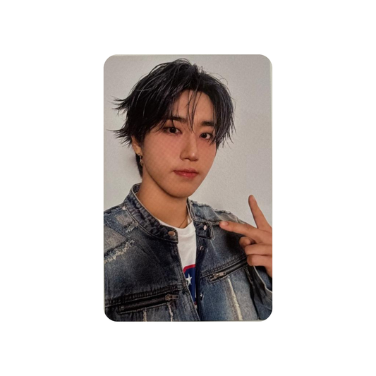 Stray Kids - Hollow standard version photocards