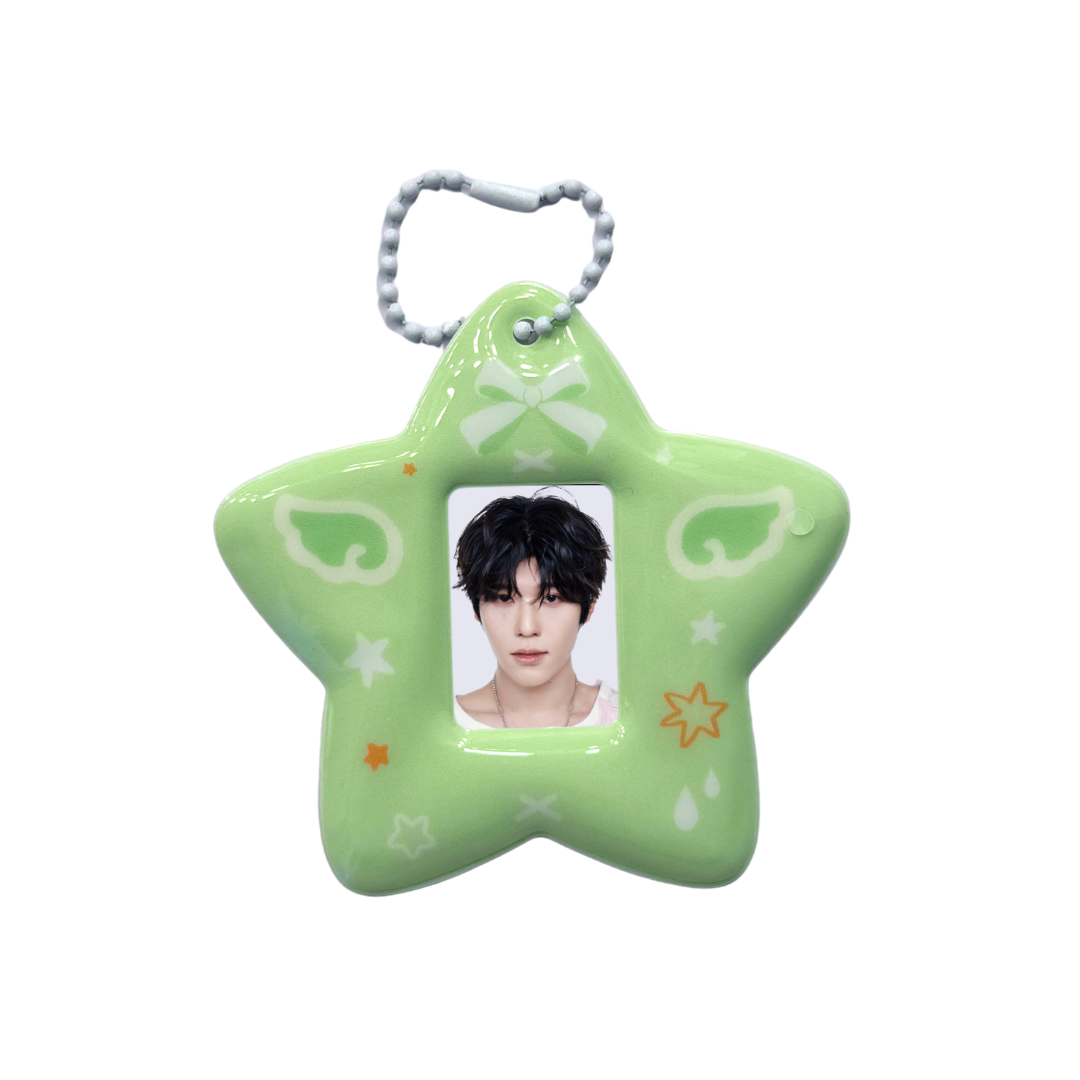 NCT U bias privezak