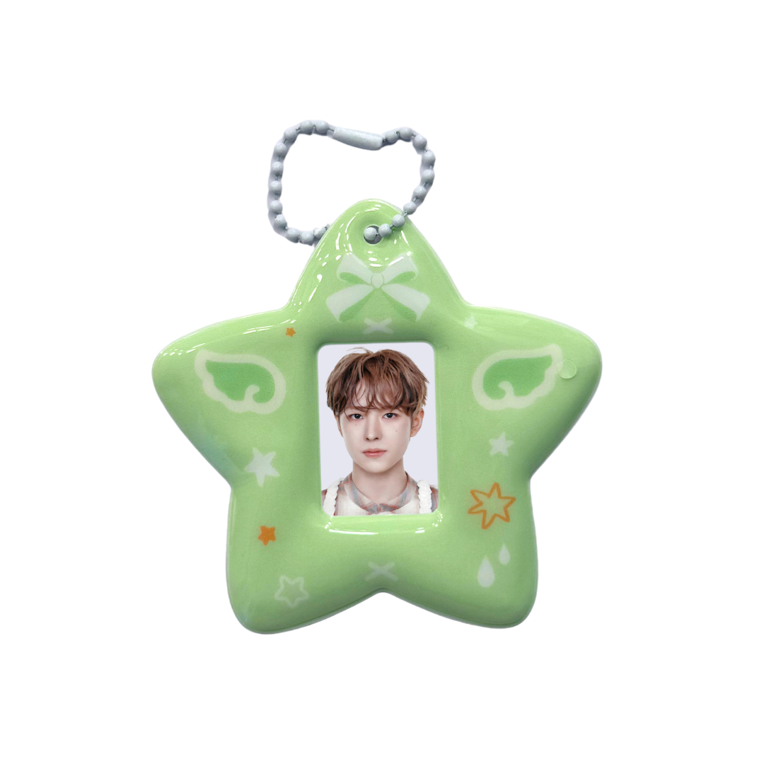 NCT U bias privezak