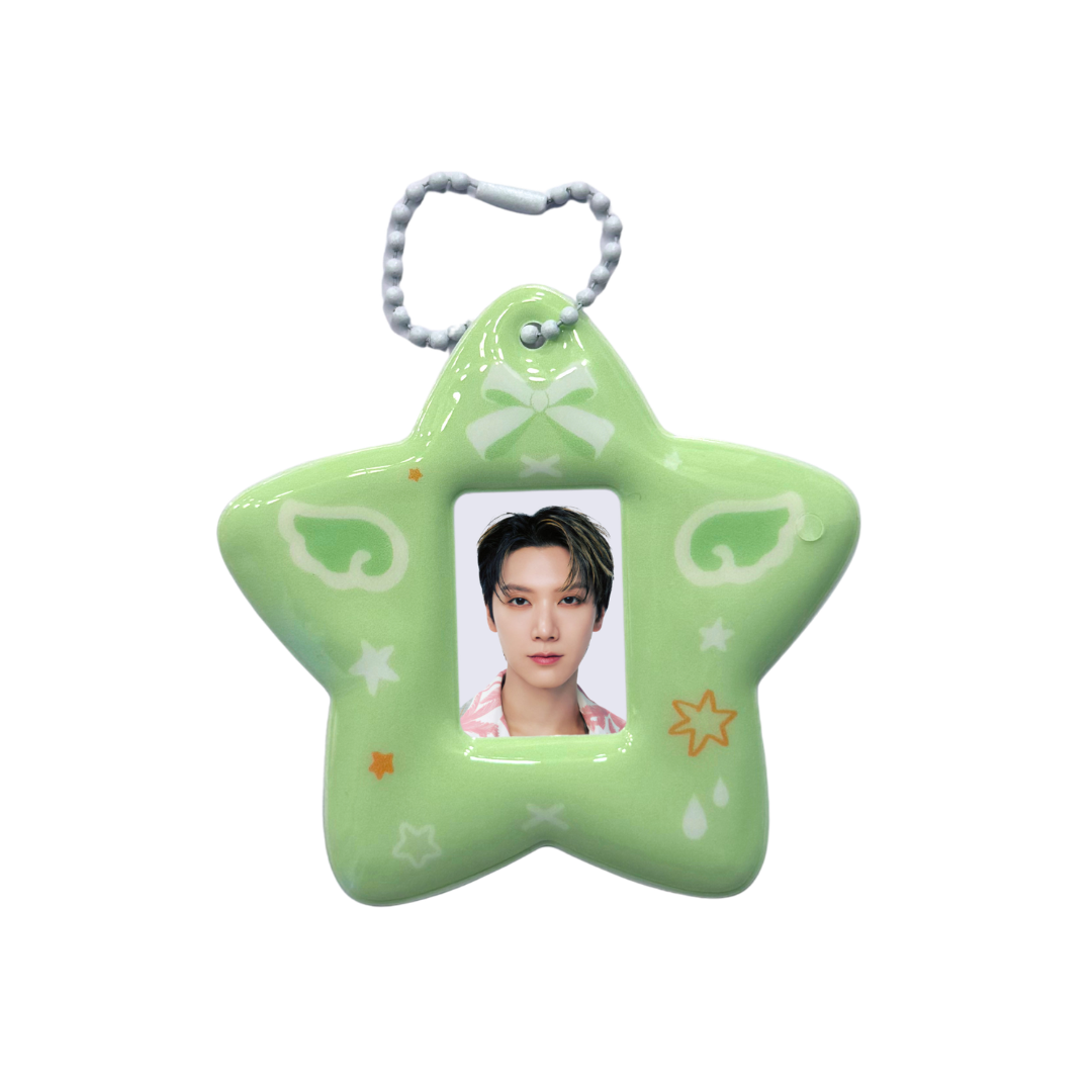 NCT U bias privezak