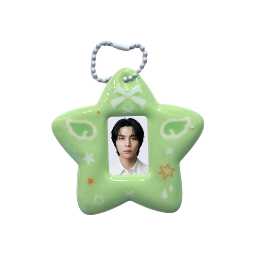NCT U bias privezak