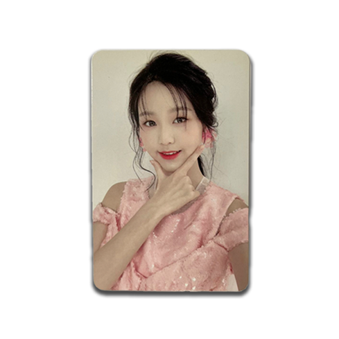 Wonyoung Iz*One photocards